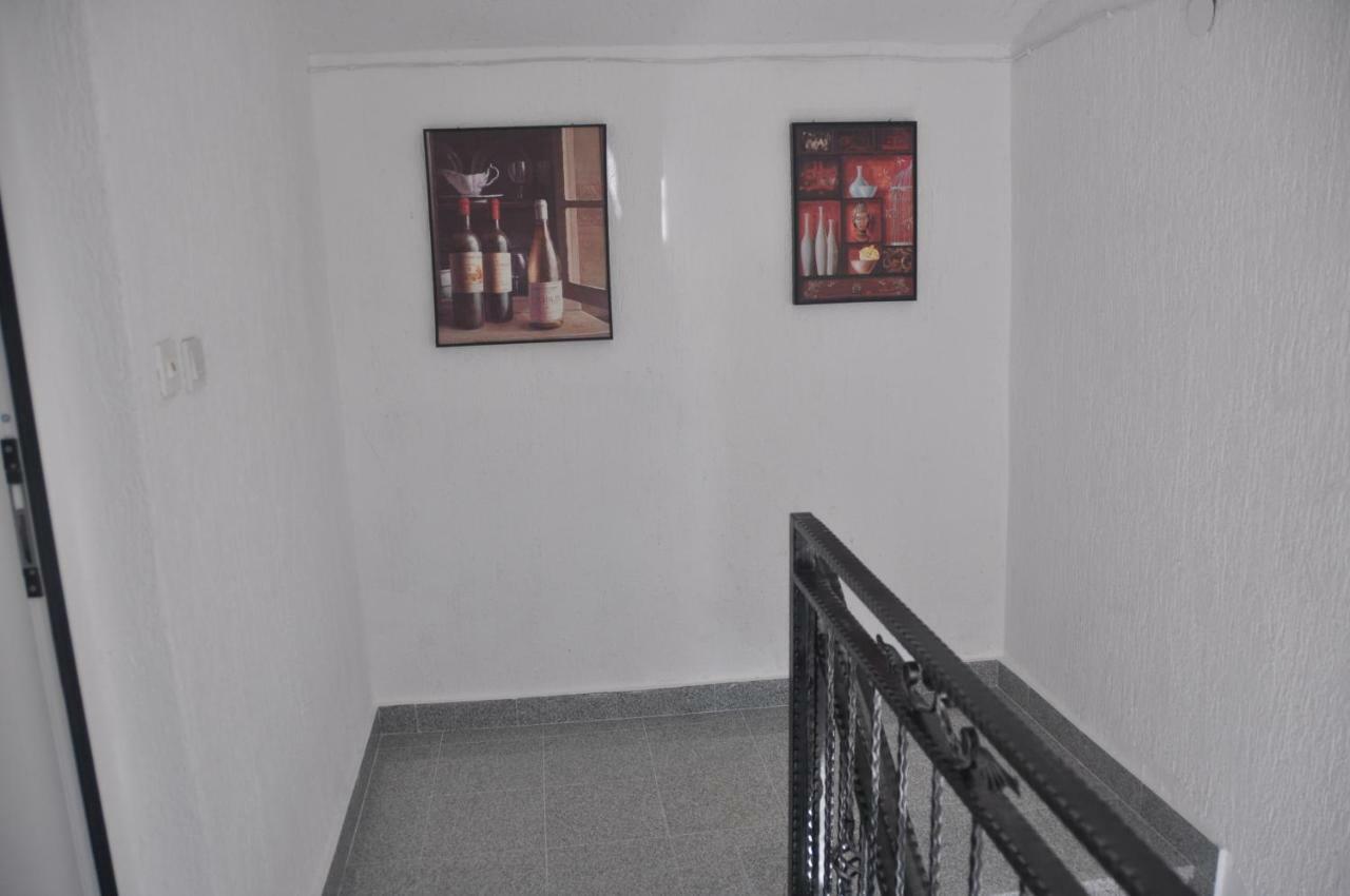 Anna Apartment Marina Exterior foto